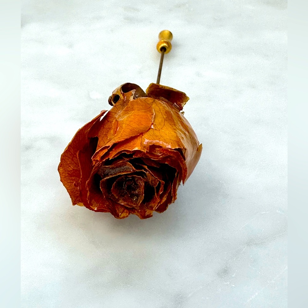 Lacquered rose pin